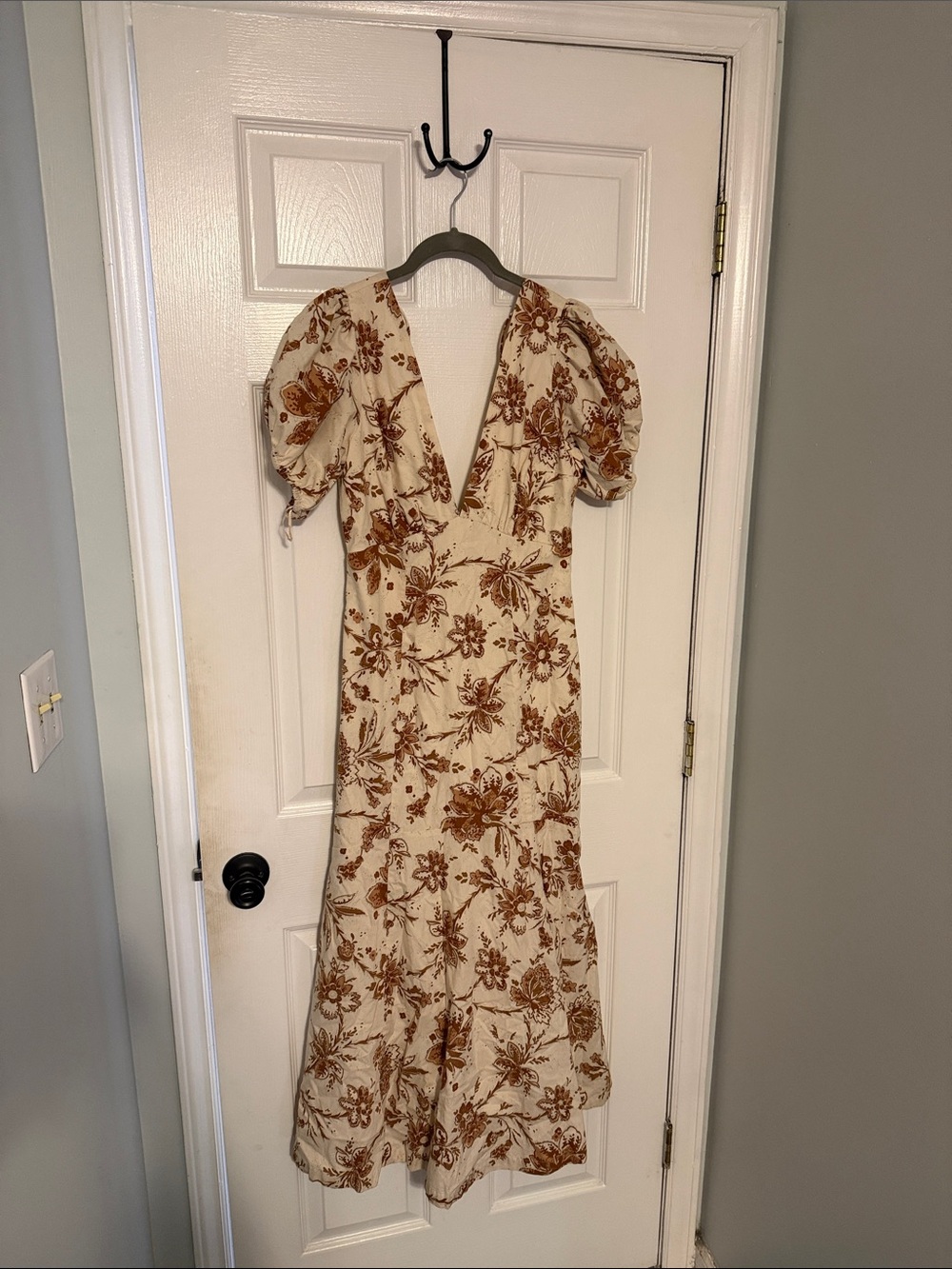 Abercrombie & Fitch Cream Dress with Brown Floral Print